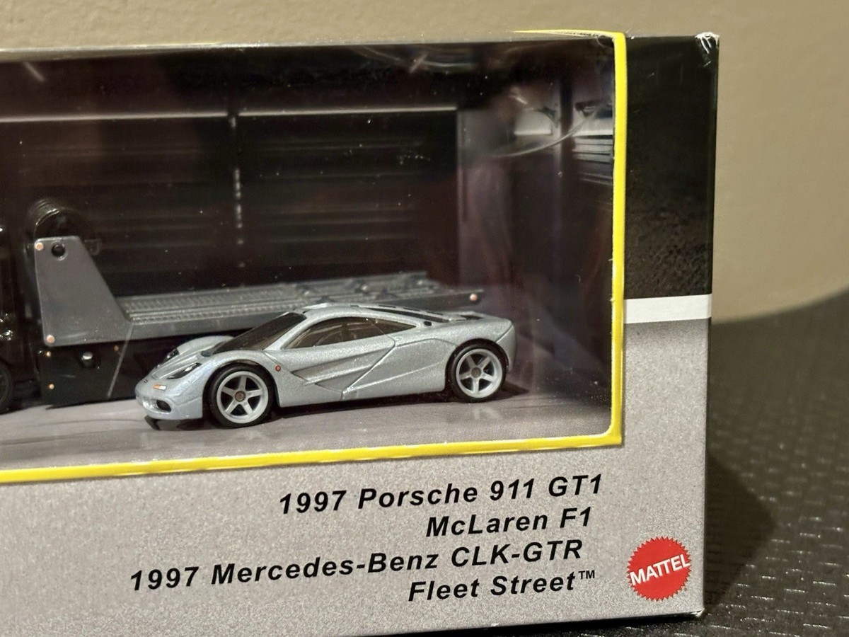Hot Wheels Premium Collector Diorama 90s Supercars Set Porsche 911