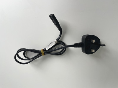 UK Netzkabel fig8 Stromkabel 2 Pin für Playstation 4 & PS4 Slim Xbox One S / X