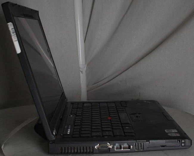 Portátil Lenovo ThinkPad T400 7417TRU Intel Core2 DUO P8400 2,26 Ghz 2 GB VER NOTAS Foto 4 de 4