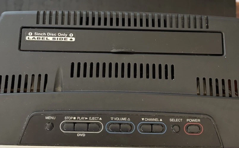 Sylvania 15” LCD TV DVD Player Combo AUX RCA Gaming S-Video No Remote TESTED - Image 2 of 4