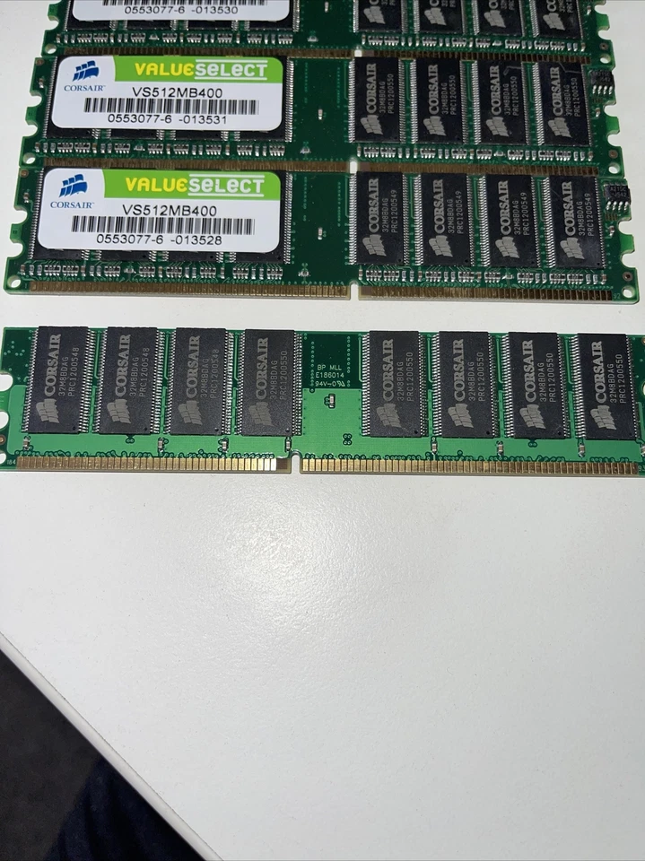 Corsair 2 GB (4 x 512 MB) PC-3200 (DDR-400) DIMM 400 MHz PC-3200 DDR Memory - Image 4 of 4