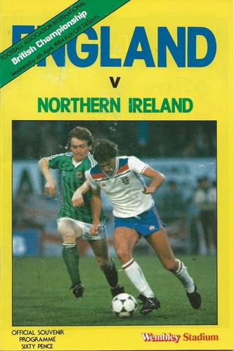 ENGLAND HOME PROGRAMAS INTERNACIONALES DE FÚTBOL 1980 A 1985 ~ TÚ ELIGES CUÁL - Imagen 20 de 24