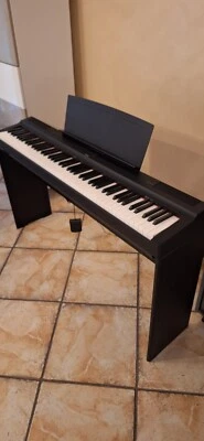 Yamaha P-125