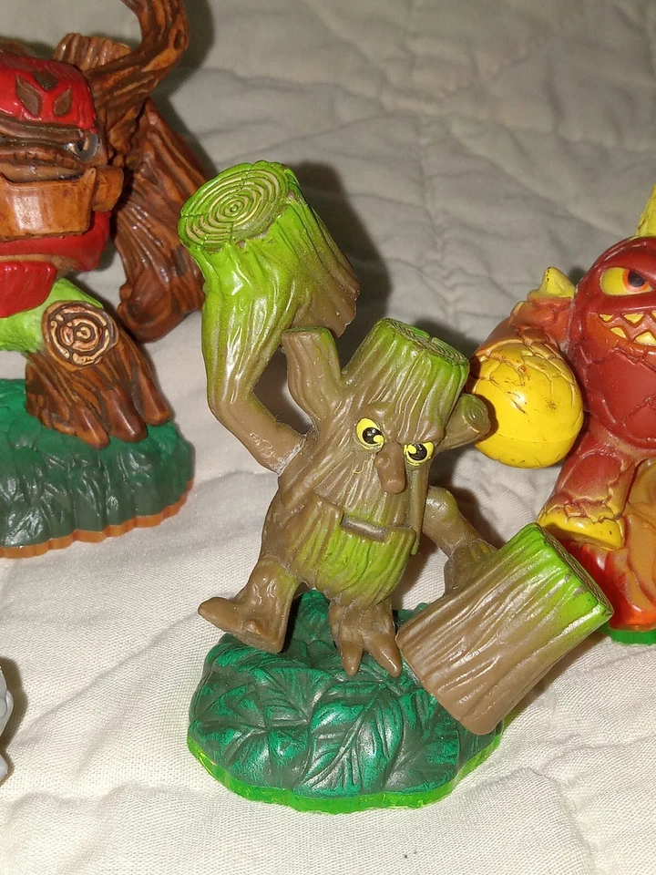 Lote de 4 figuras de acción y vehículos Skylanders Activision Foto 4 de 4