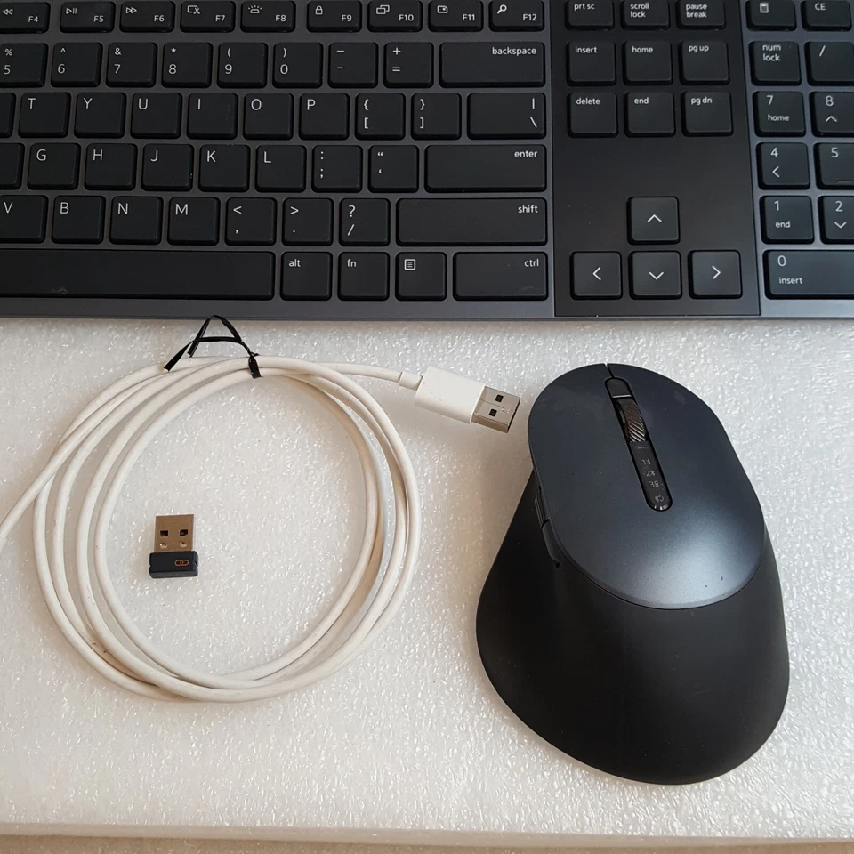 Dell Premier KM900 Keyboard and Mouse - Graphite KM900-GR-US USED PRE-OWNED - Image 3 of 4