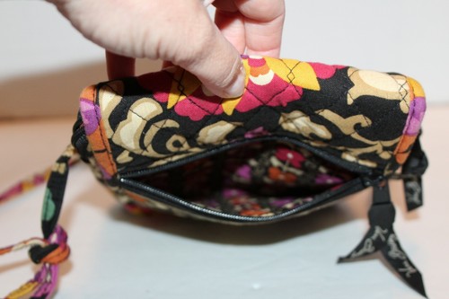 Vera Bradley schwarz Blumen gesteppt Messenger Umhängetasche Handtasche kostenloser Versand! - Bild 9 von 11