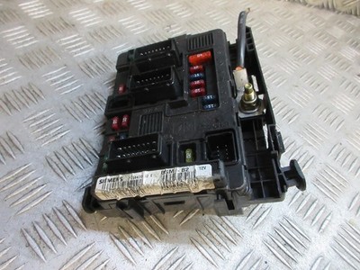 2003 CITROEN BERLINGO Multispace Forte 1.4 PETROL ENGINE BAY FUSEBOX 9643498980