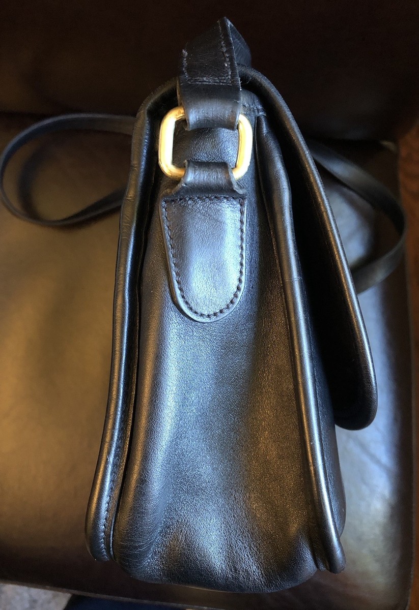Coach Vintage City Bag Black Leather Brass Turnlock 9790 Flap
