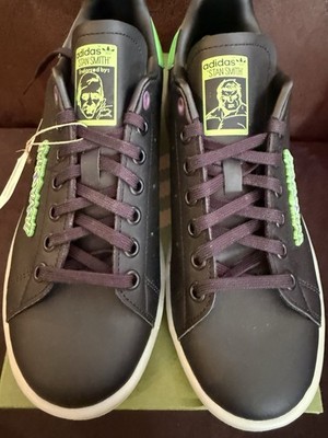adidas Stan Smith J Originals Marvel Sneaker Unisex Kinder EU 38 2/3 Schwarz
