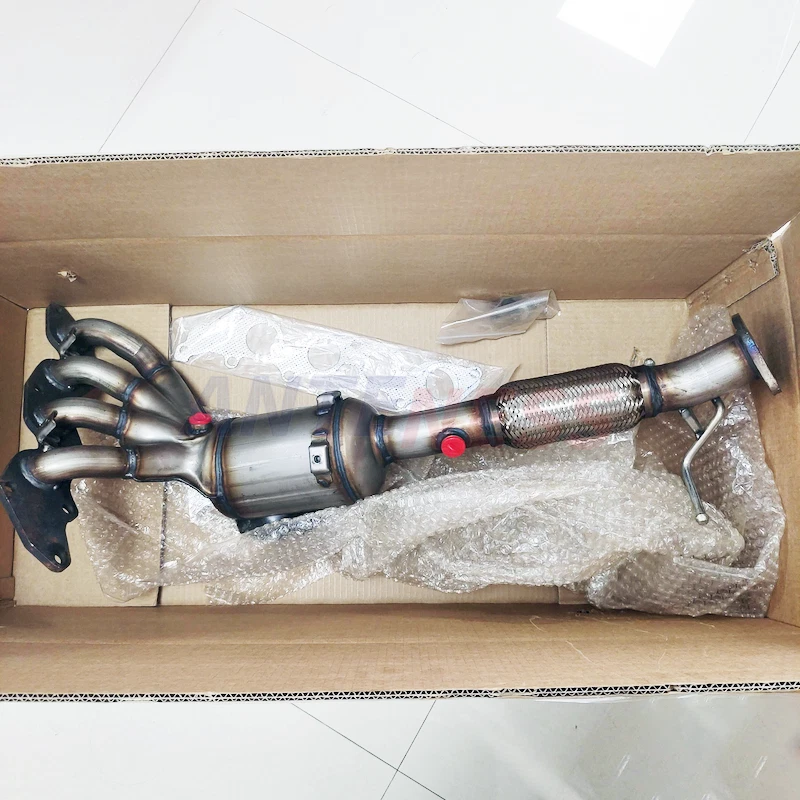Catalytic Converter w/ Integrated Exhaust Manifold For Mazda 3 2.0L 2010-2013 — 第 2/4 张图片