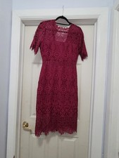 Lulus Women M Fuchsia Lace High Neck Remarkable Short Sleeve Sheath Dress