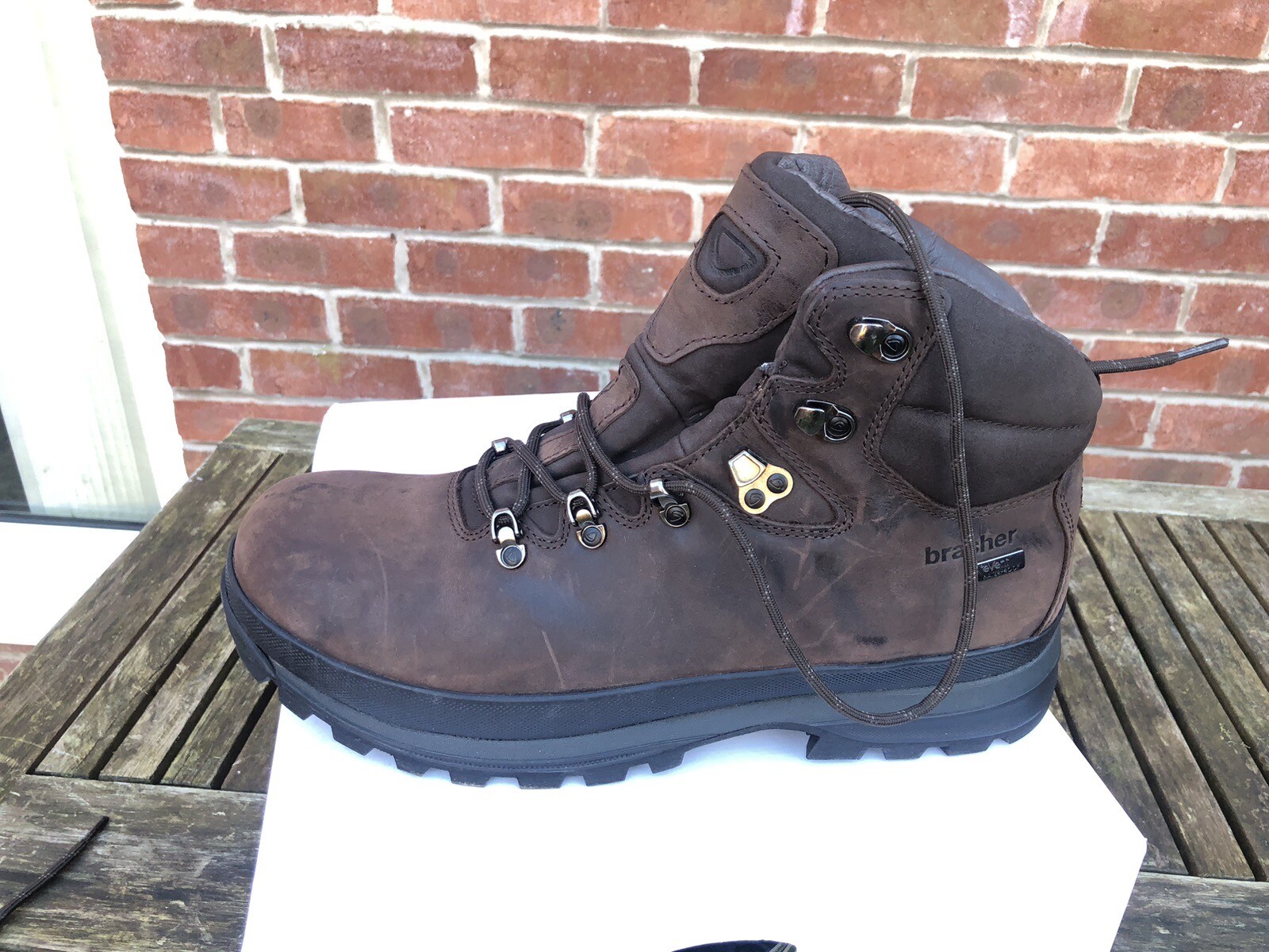 Brasher Mens Country Master Walking Boots Uk 12 Vibram Sole Brown eBay