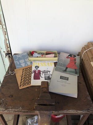 Konvolut Zubehör und Zeitschriften Passai Strickmaschine Vintage 