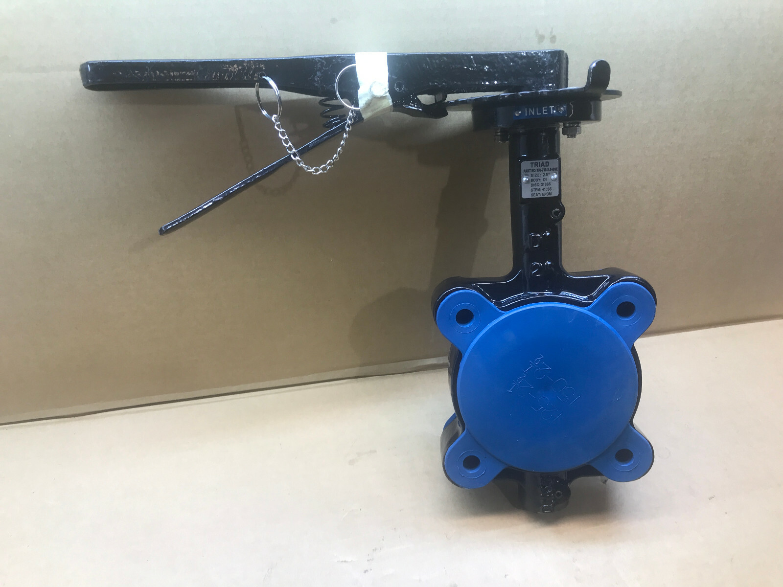 TRIAD TRI-750 2.5-DSE BUTTERFLY VALVE 2.5" NEW