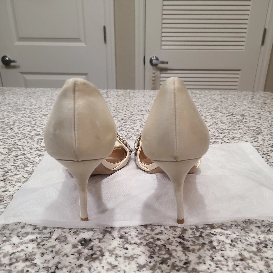 Badgley Mischka 女式缎面晚间凉鞋高跟鞋,露趾,水钻,8 码 — 第 2/4 张图片