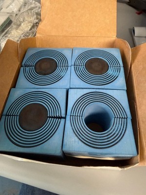 ROXTEC RM60 four pieces with one missing center