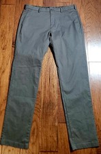 Uniqlo Pants Men's 36x34 Green Chino Flat Front Stretch Straight Leg 