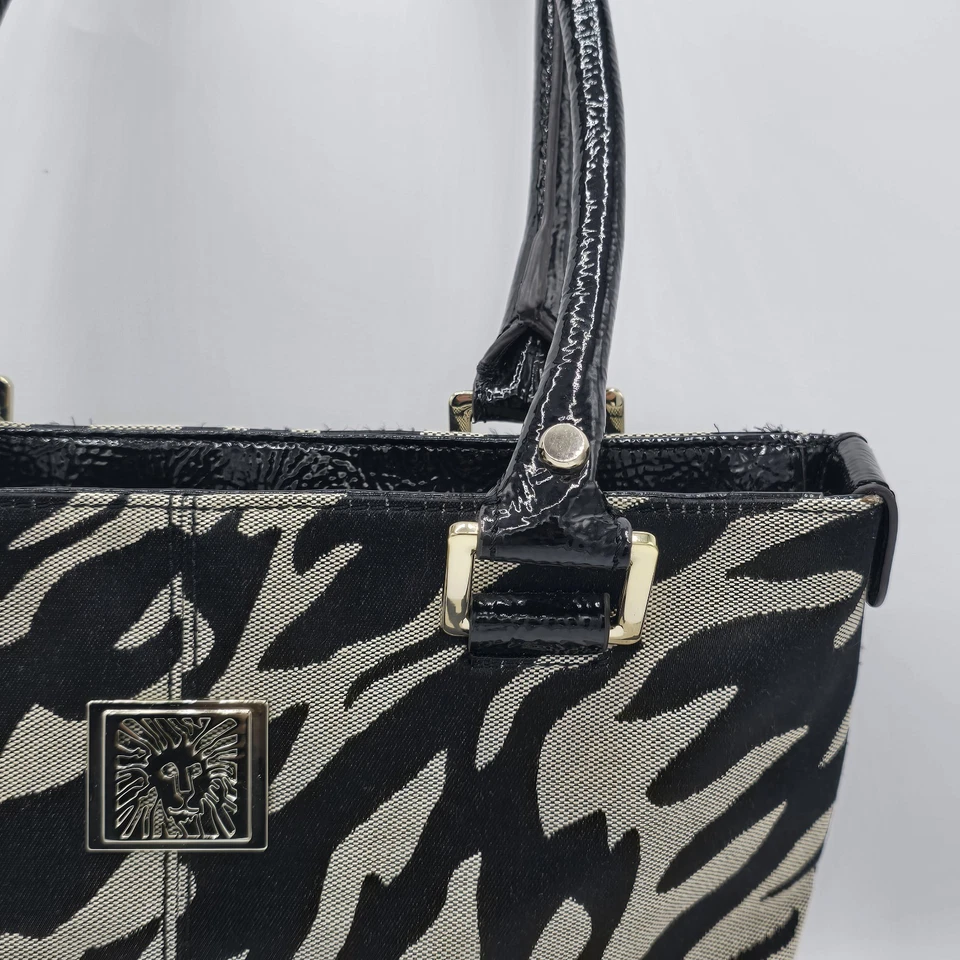 Bolsa tote Anne Klein zebra estampa animal preta bege lona couro envernizado Trm - Imagem 4 de 4