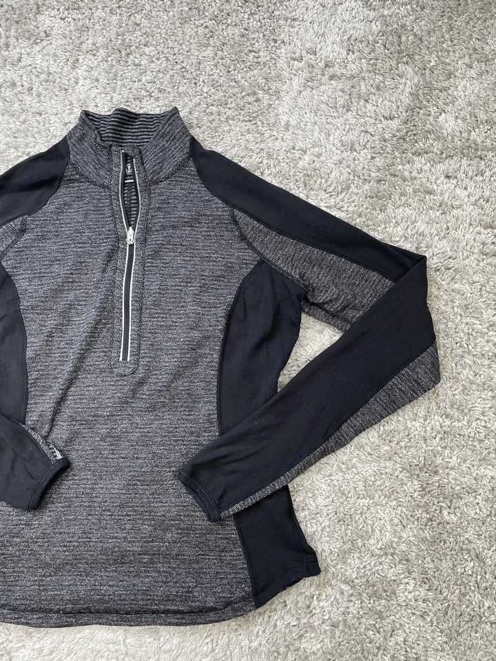 Lululemon Half Zip Pullover Womens 8 Black Gray Running Thumbholes Workout - Image 3 of 4
