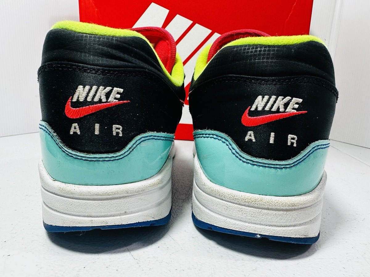 air max 1 black laser crimson hyper grape