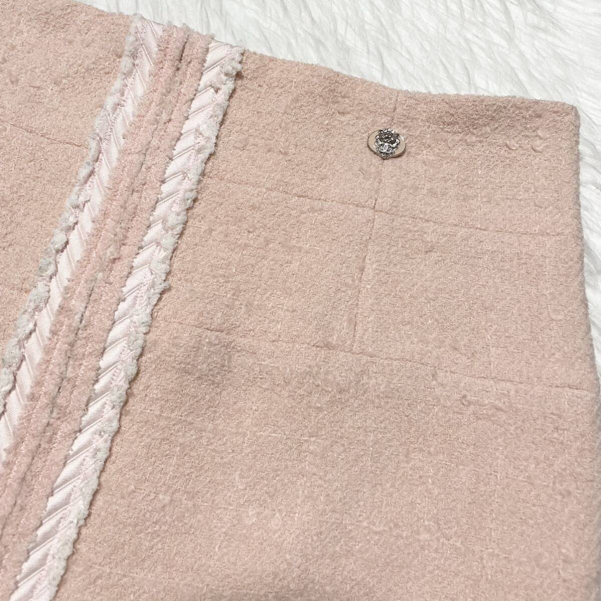 Authentic CHANEL COCO decoration piping design tw… - image 9