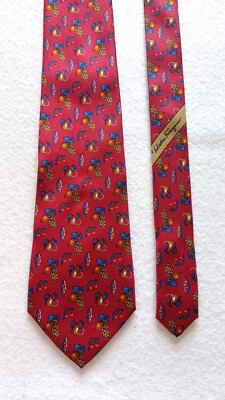 ORIGINAL SALVATORE FERRAGAMO KRAWATTE AUS REINER SEIDE FARBE ROT (TIE)