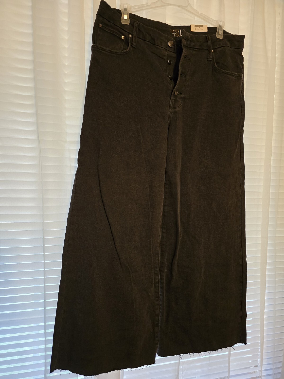 Stylish Wide Leg Jeans for Women-image