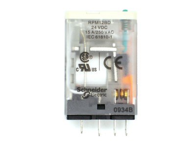 1x Relais Telemecanique RPM12BD 24V-, 250V~ AC/ 15A, 1x UM (Schneider)4R59