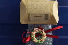 Longaberger 2007 Christmas Ceramic Wreath Tie-On or Tree Ornament #23534 - NEW