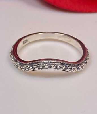 Curved Band Antique Style Floral Sterling Silver Filigree Ring