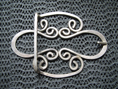 ABSTRACT BRUTALIST STERLING SILVER FLORAL BELT BUCKLE  display picture 1