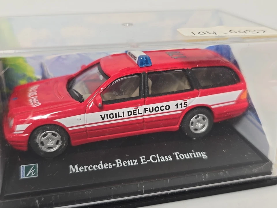 CARARAMA 1/72 MERCEDES BENZ E CLASS TOURING Fire OO MODEL RAIL SCALE POLICE CAR - Image 2 of 2