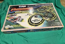VINTAGE TYCO NITE GLOW RACE SET***please read 