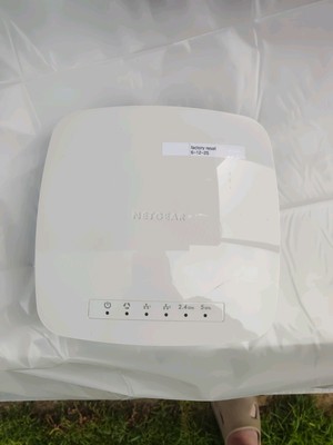 Netgear WAC510 IEEE 802.11ac 1.20 Gbit/s Wireless Access Point (wac510-100nas)