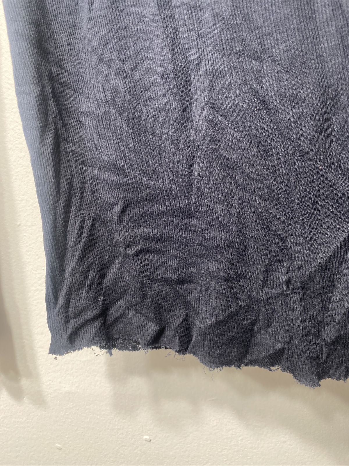 Vince size medium made in Peru basic long sleeve - image 2