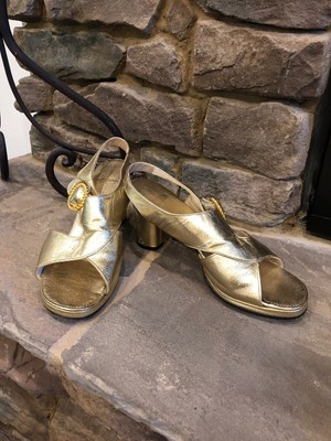 white chunky dad shoes