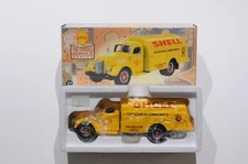 FIRST GEAR 1949 INTERNATIONAL KB-8 SHELL TANKER TRUCK SCALE 1:34 19-2697 NEW
