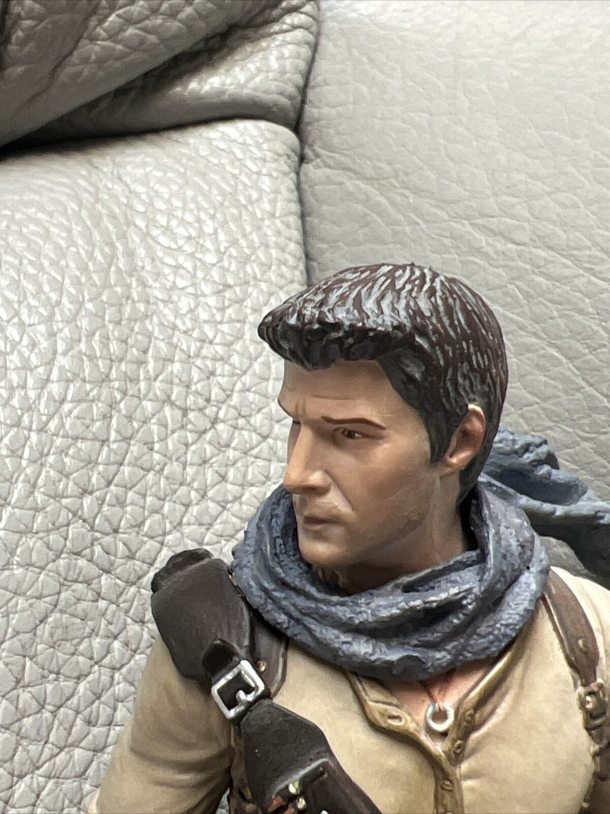 Uncharted 3 PS3 Drake's Deception SideShow Collectibles Nathan Drake Figure