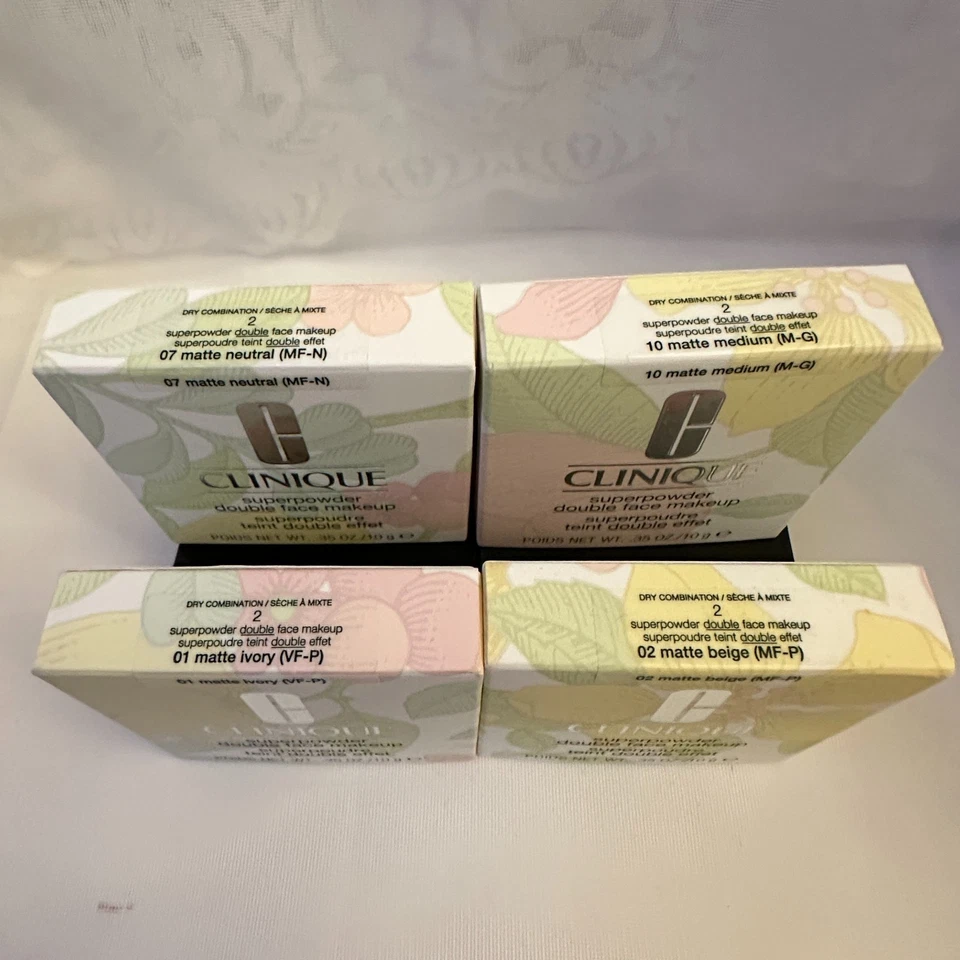 Clinique Superpowder Double Face Makeup Powder -Choose Your Shade: 0.35oz/10g - Image 4 of 4