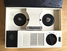 Vintage - Retro Parrot Reel to Reel 