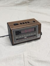 Vintage General Electric Model 7-4601A AM/FM Radio Alarm Clock Tested GE