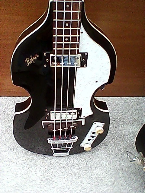 Picture 5 of 24