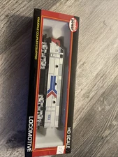 Model Power HO Scale Amtrak F9 Diesel Locomotive #103 –Knuckle Coupler Equipped 