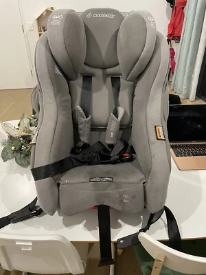 maxi cosi euro slim jet black