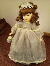 taidon corp porcelain doll Blue Dress with pearls, brown hair,  blue eyes 16"