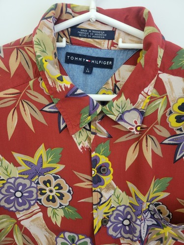 Tommy Hilfiger Men's L Red Tropical Floral Hawaiian Style Short Sleeve - Picture 2 of 6