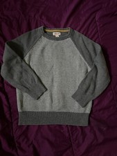 Cat  Jack Boys Sweater Size 6/7 Grey Crew Neck Winter Wear Pullover