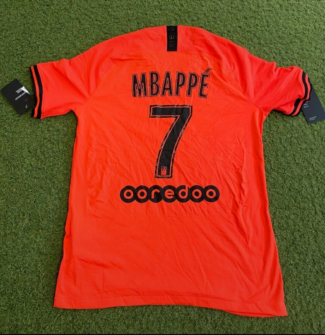 maillot psg fluo