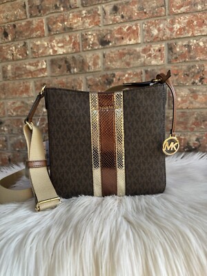 Michael Kors Jet Set Small Messenger Crossbody Bag