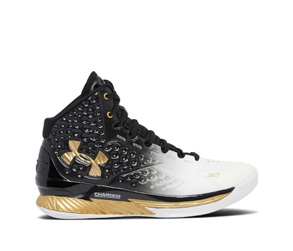 Black and gold 2024 stephen curry shoes